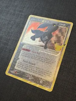 Pokemon TCG Umbreon Gold Star 17/17 Celebrations 25th Anniversary Card NM Cond. - Image 2