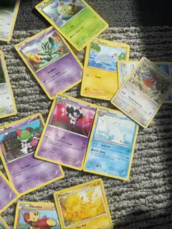 Lot of Random Pokemon Cards - Image 5