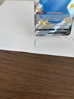 2021 Pokemon TCG Ditto V Full Art Shining Fates Shiny Vault SV118/SV122 - Image 2