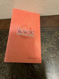 Yu-Gi-Oh ! Trading Card Binder (Orange) - Image 4
