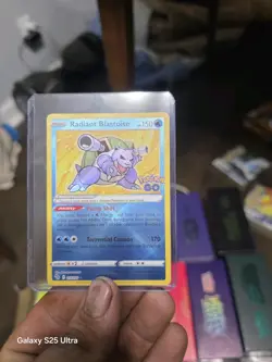 Pokemon Card Singles Lot - Image 4