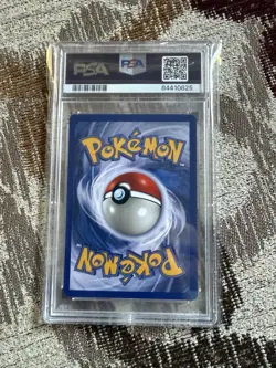 1999 POKEMON BASE SET UNLIMITED #16 ZAPDOS-HOLO PSA 9 - Image 2