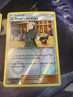 💥 Pokemon Lt. Surge's Strategy Reverse Holo 60/68 HIF Hidden Fates LP/NM - Image 1
