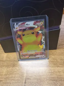 Pikachu VMAX SWSH062 Pokemon Card Tcg Celebrations Black Star Promo Full Art - Image 1