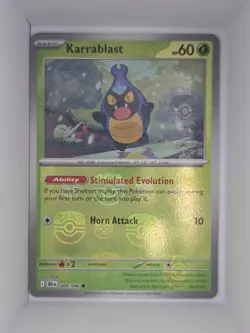 Pokemon TCG Karrablast (Master Ball Pattern) 009/086 Sv: Black Bolt Holo - Image 1