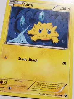 Joltik 42/108 VLP / NM - Dark Explorers Pokemon Card - Miki Tanaka Art - Image 2