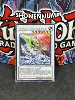Yugioh Michael, The Arch-Lightsworn SDLI EN036 Ultra Rare 1st Edition MP - Image 1