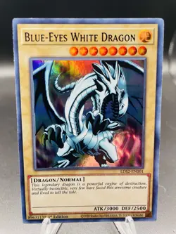 Yugioh Blue-Eyes White Dragon LDS2-EN001 (PURPLE) Ultra Rare 1st Edition LP - Image 1