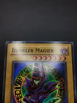 YUGIOH 2004 | DARK MAGICIAN | SYE-DE001 | 1ST EDT | GERMAN | VG - EXCELLENT (MP) - Image 4
