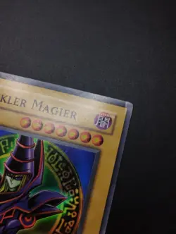 YUGIOH 2004 | DARK MAGICIAN | SYE-DE001 | 1ST EDT | GERMAN | GOOD - VG (PLAYED) - Image 5