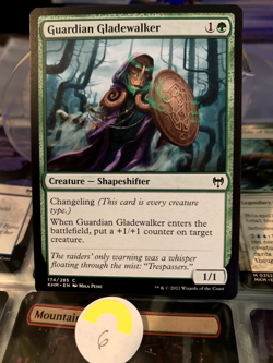 MTG Magic the Gathering Guardian Gladewalker (174/551) Kaldheim NM - Image 1