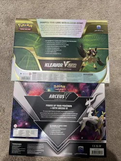 Pokemon TCG Arceus V Figure Collection Box and Kleavor VStar Premium Collection - Image 2