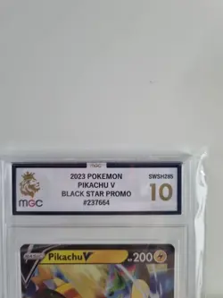 2023 Pokemon Pikachu V Black Star Promo Swsh285 ,mgc 10 - Image 3