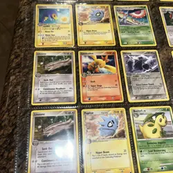 Huge Vintage Bulk Base & Several Foil Pokemon Card Lot 1 - Image 3