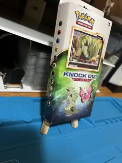 Pokemon 2017 Knock Out Collection Box Tyranitar Factory Sealed 2 Booster Packs - Image 4