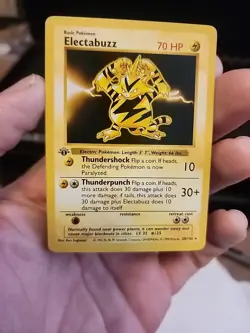 Electabuzz Pokemon Trading Card Game Base Set Card 70 HP 1st Edition - Image 1