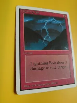 Lightning Bolt. Unlimited. Magic the Gathering Card. - Image 4