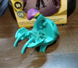 Bakugan B2 Ventus Mantris 550G Green Battle Brawlers W/ Card Rare - Image 2