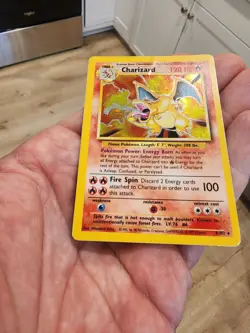 Charizard Pokemon Card Holographic Rare base set 4/102 - Image 5