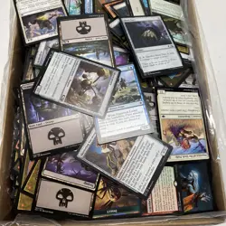 Unsorted Magic: The Gathering TCG and CCG Trading Cards (2000 Plus Cards) - Image 2