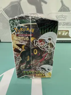 Pokemon TCG Sword & Shield Evolving Skies Booster Box Factory Sealed 36 Packs - Image 4