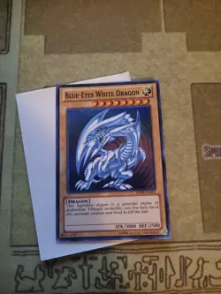YUGIOH BLUE-EYES WHITE DRAGON DPKB-EN001 SUPER UNLIMITED ED NM - Image 2