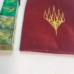 MTG Lord Of The Rings Promo Dice 6 Pearl Green And Bag Fast Shipping From Canada - Image 3