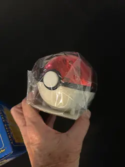 1999 Burger King Pokemon Sealed Ball in box 23K Gold LE MEWTWO Trading Card M4 - Image 2