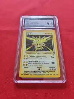 Pokemon: Zapdos Holo Rare #20/130 Base Set 2 2000 WOTC RARE - Vintage CGC 9.5 - Image 3