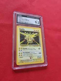 Pokemon: Zapdos Holo Rare #20/130 Base Set 2 2000 WOTC RARE - Vintage CGC 9.5 - Image 5