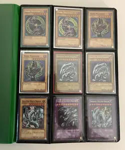 Yugioh Vintage 27 Foil/720 Card 2 Binder Lot Dark Magician Blue-Eyes Red-Eyes - Image 2