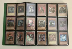 Yugioh Vintage 27 Foil/720 Card 2 Binder Lot Dark Magician Blue-Eyes Red-Eyes - Image 3