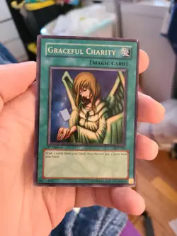 Yugioh Graceful Charity SDP-040 1st Super Rare - Image 1
