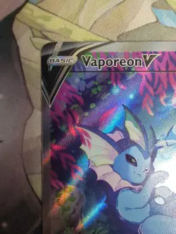 Pokemon TCG Vaporeon V SWSH181 Alternate Art Black Star Promo - Image 3