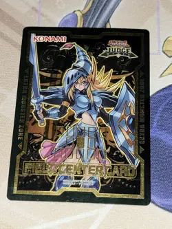 Yugioh Dark Magician Girl The Dragon Knight Judge Exclusive Field Center - Image 1