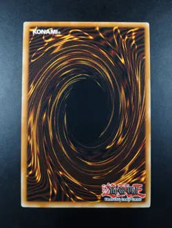 YUGIOH 2004 | BLUE-EYES WHITE DRAGON | SKE-001 | 1ST EDT | VERY GOOD (CLEAN) - Image 2