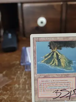 Volcanic island Revised MTG Magic the Gathering Dual Land Brian Snoddy SIGNED - Image 2
