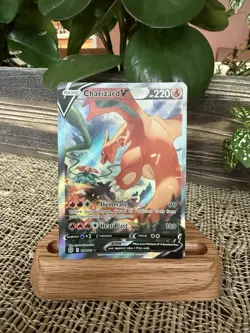 Pokemon TCG Charizard v Alternate Art Sword & Shield Brilliant Stars 154/172 - Image 1