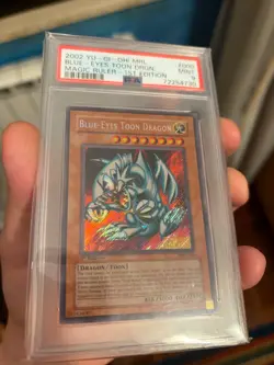 Yugioh Blue eyes toon dragon first edition psa 9 - Image 1