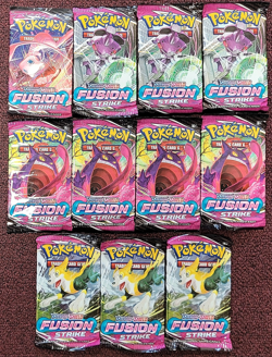 Lot of 11 - Pokemon TCG: Sword and Shield - Fusion Strike - Sealed Booster Packs - Image 1