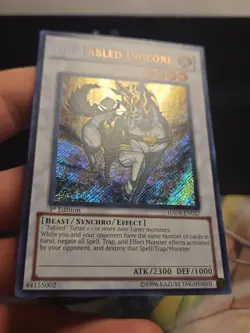 Yu-Gi-Oh The Fabled Unicore Secret Rare HA04-EN027 1st Edition LP-/MP+ - Image 4