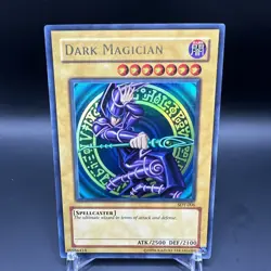 Dark Magician (SDY-006) Unlimited Ultra Rare Yu-Gi-Oh! Card - LP - Image 1