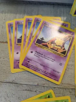 Pokemon TCG assorted cards Vintage Only - WOTC Base set / Jungle / Fossil / Neo - Image 1