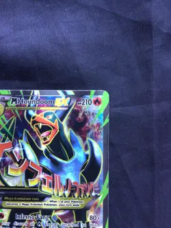 Pokemon Cards: Breakthrough Ultra Rare Full Art: Mega Houndoom EX 154/162 - Image 3