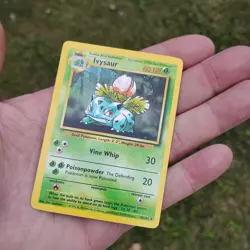 Pokemon Ivysaur 30/102 BS Base Set Unlimited LP/NM - Image 1