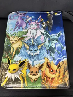Pokemon TCG Eevee Eeveelutions Zip Up 50 Pages Holds 400 Card Binder New - Image 2