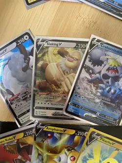 Pokemon Card Lot NM (9 Cards) Pikachu V and more - Image 3