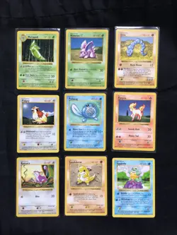 Pokemon Cards: Shadowless Base Set 49 Card Non-Holo Lot - Image 5