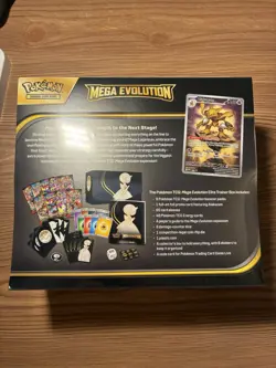 Pokemon TCG Mega Evolutions Elite Trainer Box Gardevoir Art! - Image 3