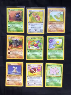 Pokemon Cards: 1st Edition Jungle 21 Card Non-Holo Lot - Image 1